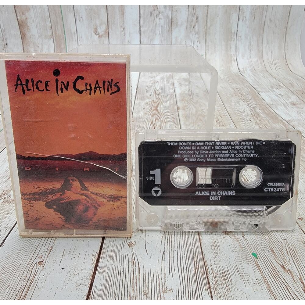 Alice In Chains ‎Dirt CT 52475 1St Edition Audio Cassette US 1992